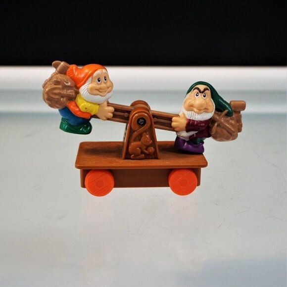 1992 McDonald's Disney Snow White & The Seven Dwarfs Grumpy & Happy Vintage Toy - Picture 1 of 5